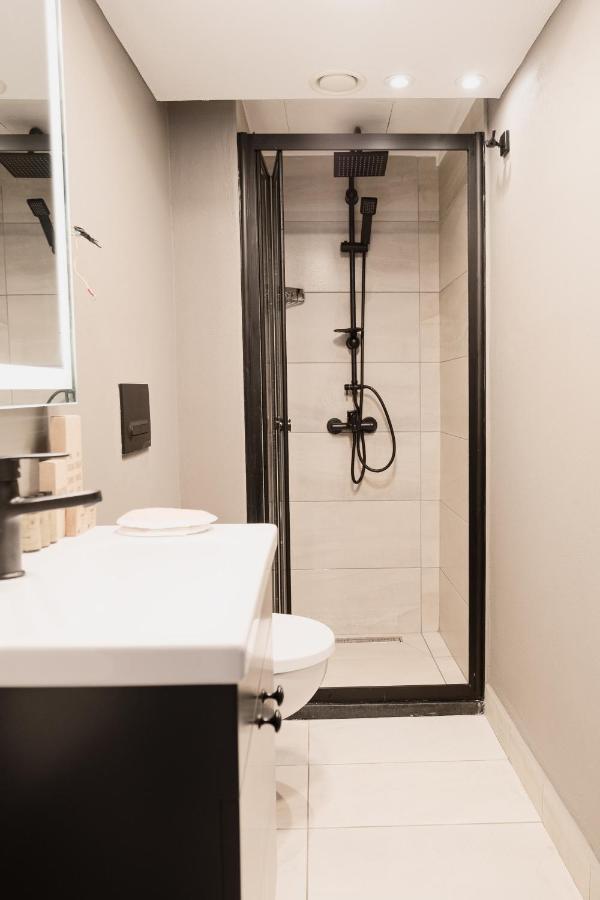 Persona Hotel Galata Istanbul Bagian luar foto